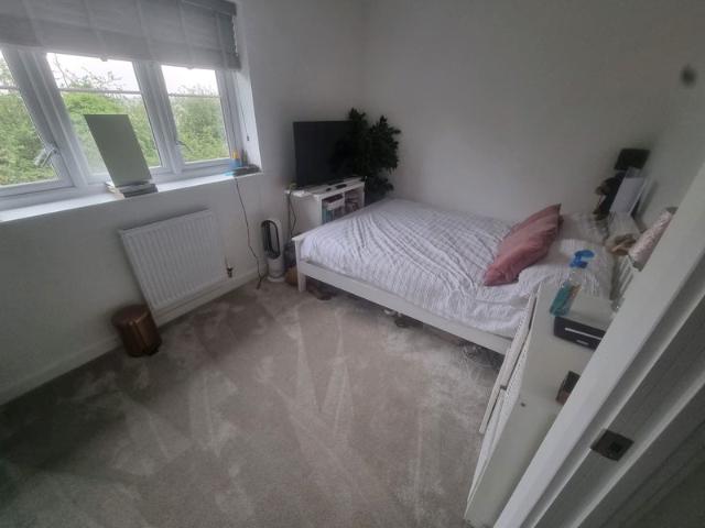 Room for rent in Colliers End, Hertfordshire