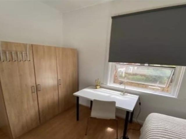 Room for rent in Putney, Greater London