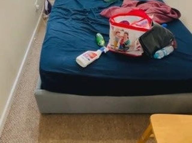 Room for rent in Ponders End, Greater London