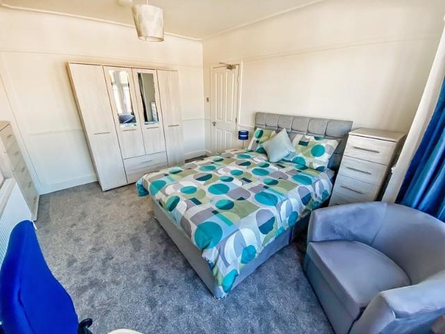 Room for rent in Upper Parkstone, Poole