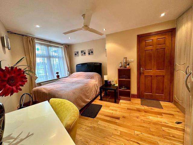 Room for rent in Sudbury, Greater London