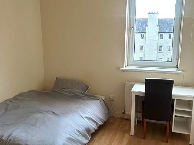 Room for rent in West Pilton, City of Edinburgh