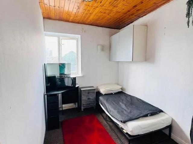 Room for rent in Hendon, Greater London