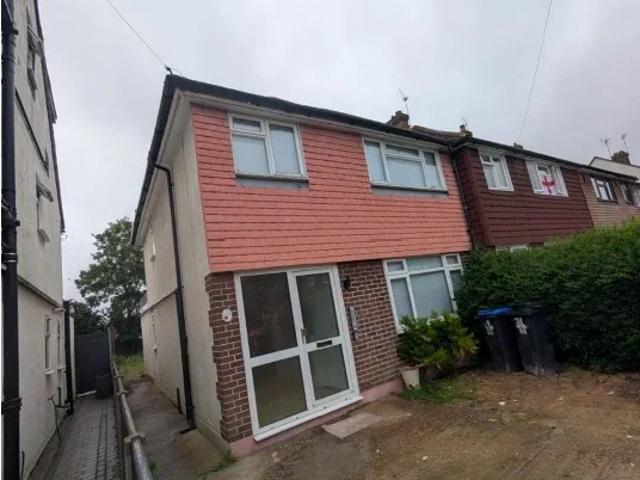 Room for rent in Westfield, Woking