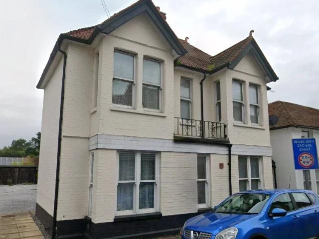 Room for rent in Broad Oak, The Bridge