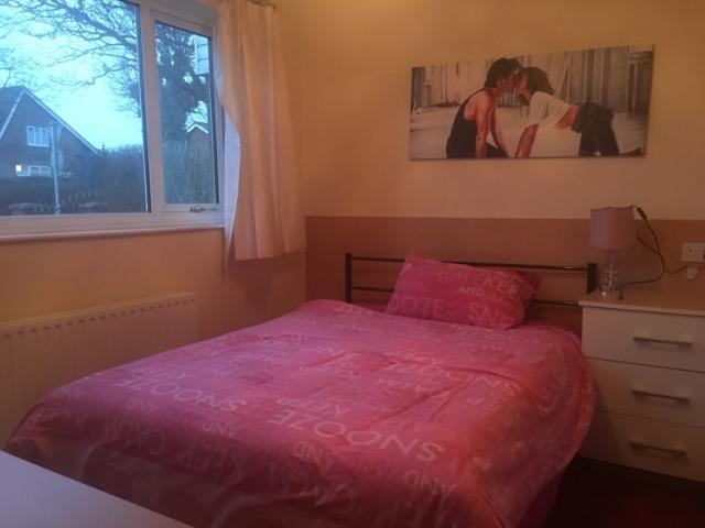 Room for rent in Moss Side, Firbank