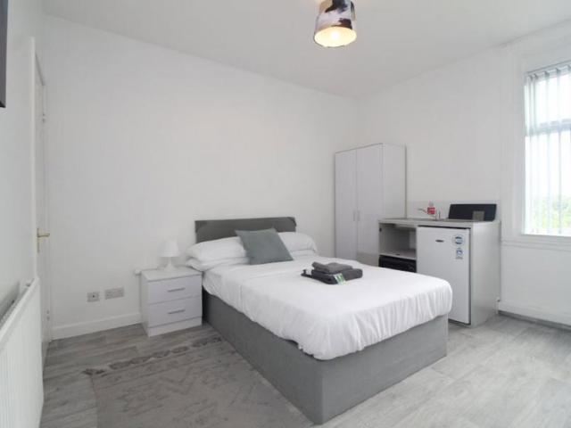 Room for rent in South Yorkshire