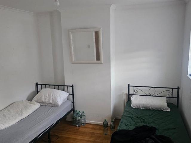 Room for rent in London Borough of Wandsworth, Greater London