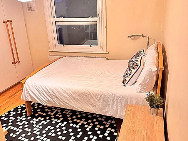 Room for rent in East Dulwich, Greater London
