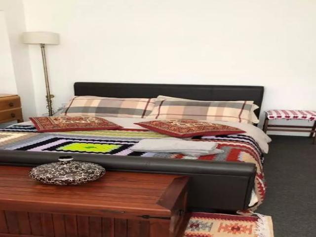 Room for rent in Well Hall, Greater London