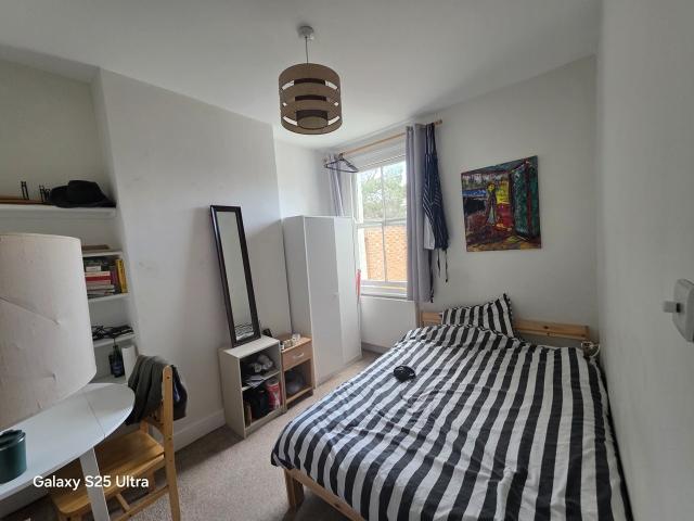 Room for rent in London Borough of Brent, Greater London