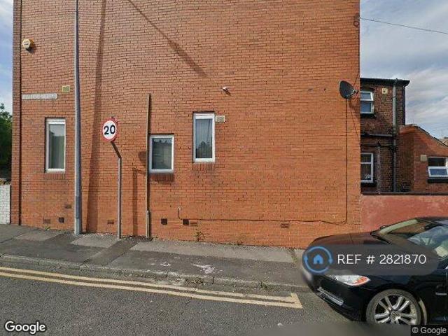 Room for rent in Moses Gate, Lee Bank