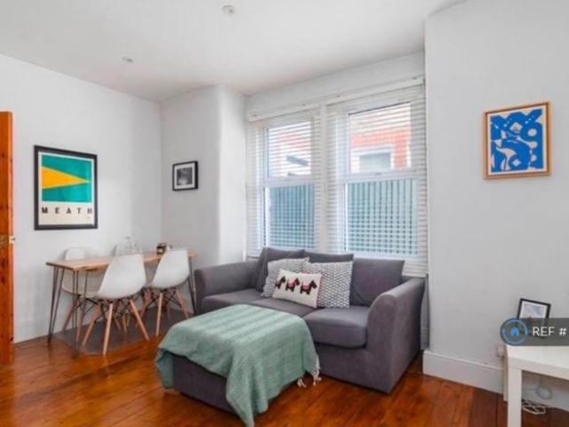 Room for rent in London Borough of Wandsworth, Greater London