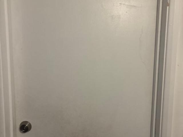 Room for rent in Summerstown, Greater London