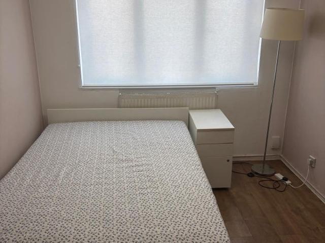 Room for rent in Maryland, Greater London
