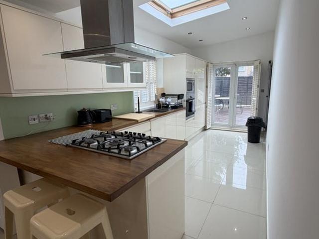 Room for rent in London Borough of Newham, Greater London