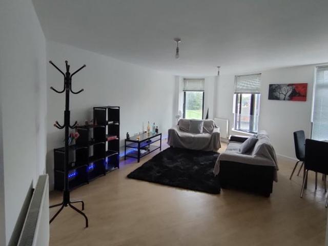 Room for rent in South Woodford, Greater London