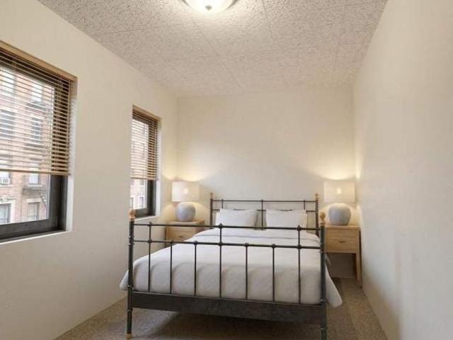 Room for rent in London Borough of Ealing, Greater London