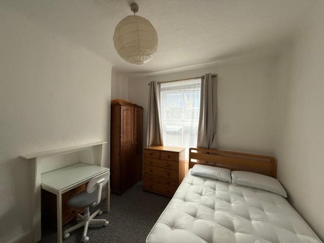 Room for rent in Barnsbury, Greater London
