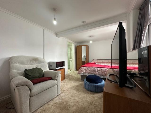 Room for rent in Amington, Kettlebrook