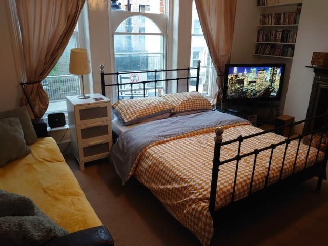 Room for rent in Chalk Farm, Primrose Hill