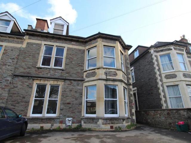 Room for rent in Bishopston, Feckenham