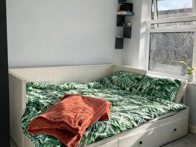 Room for rent in Chertsey, Runnymede