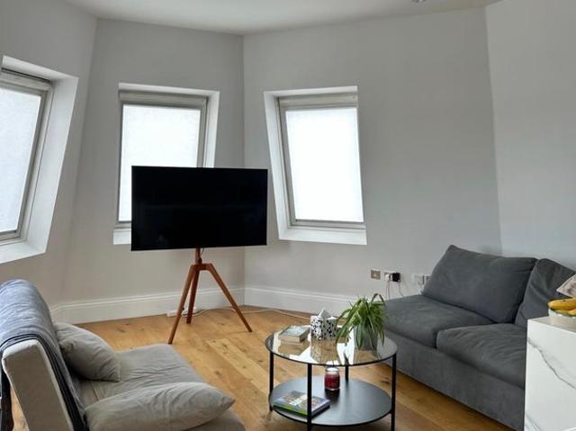 Room for rent in Shepherd's Bush, Greater London