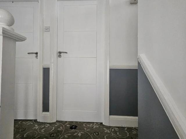 Room for rent in Seven Kings, Greater London