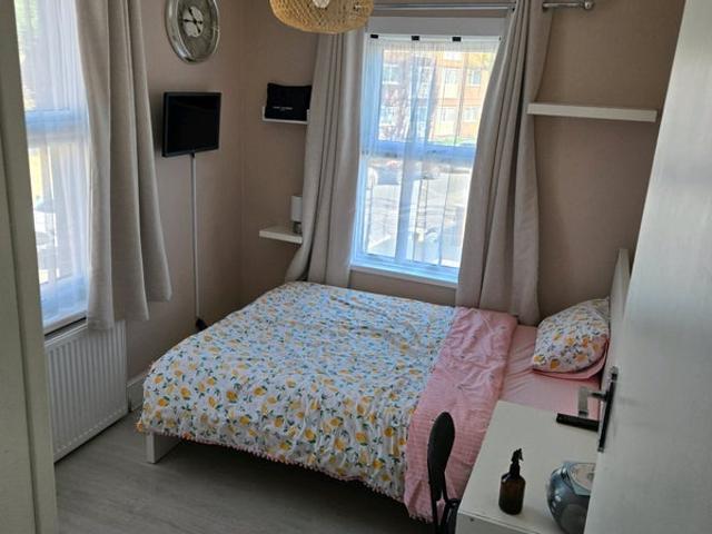 Room for rent in Beckton, Greater London