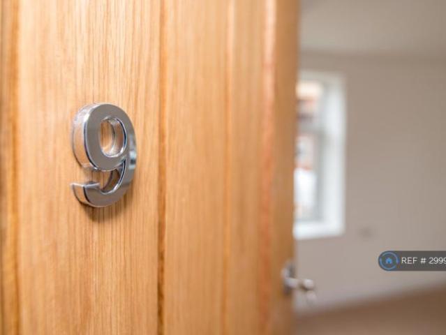Room for rent in Woodcross, West Midlands