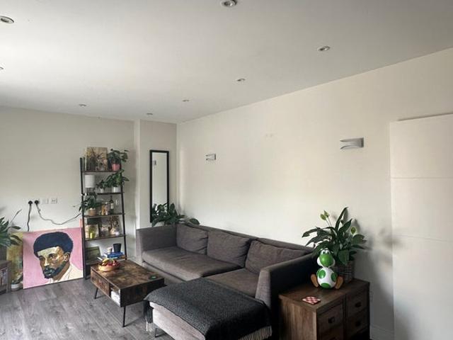 Room for rent in South Hackney, Greater London