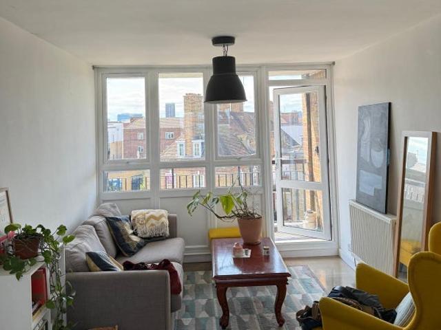 Room for rent in Haggerston, Greater London