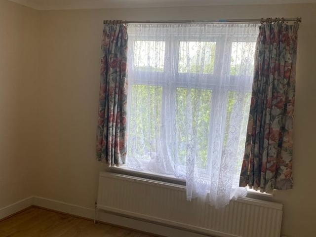 Room for rent in Winchmore Hill, Greater London