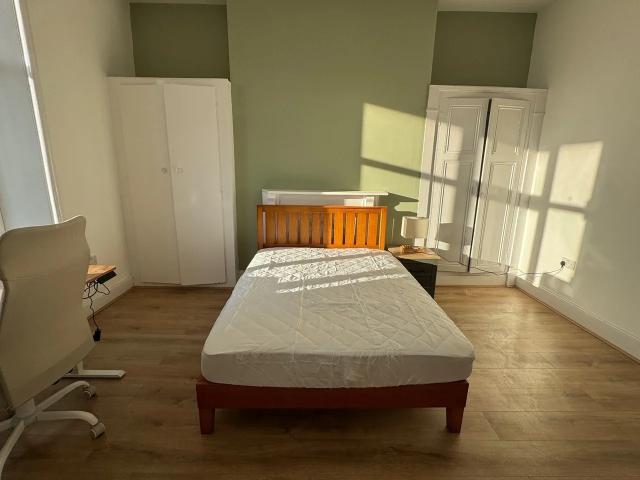 Room for rent in Great Horton, West Yorkshire