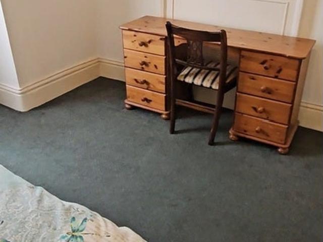 Room for rent in Saint Giles, Bloomsbury