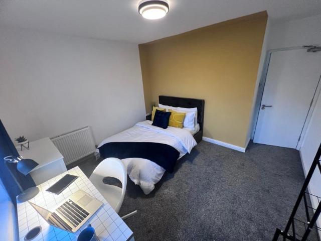 Room for rent in Feckenham, City Of Bristol