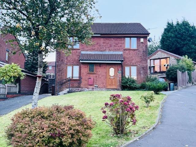 Room for rent in Queen's Park, Guide