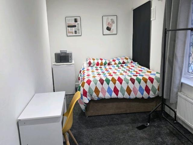 Room for rent in Moor Nook, Higher Bartle