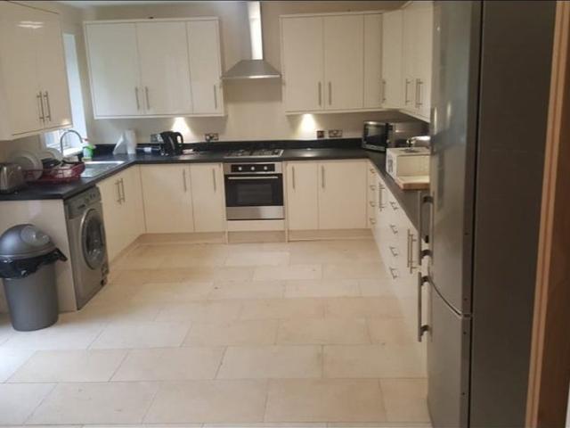 Room for rent in Drylaw, Scotland