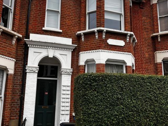 Room for rent in East Dulwich, Greater London