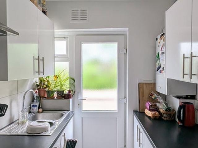 Flat for rent in London Borough of Lewisham, Deptford