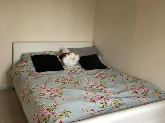 Room for rent in Haywood Village, Weston-super-mare