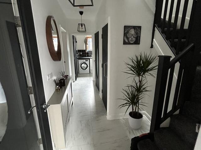 Room for rent in Ledston, West Yorkshire