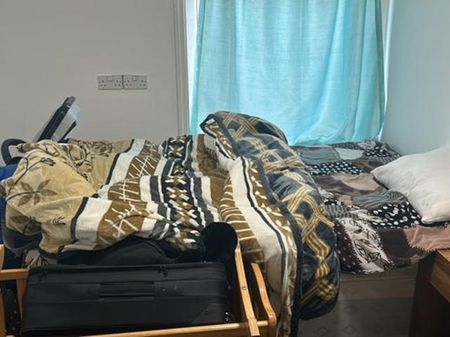 Room for rent in Lee Bank, Greater Manchester