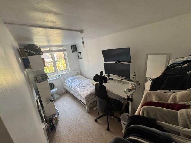 Room for rent in Somers Town, Greater London