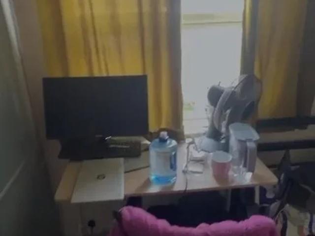 Room for rent in Loxford, Seven Kings