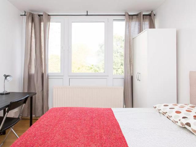 Flat for rent in London Borough of Wandsworth, Greater London