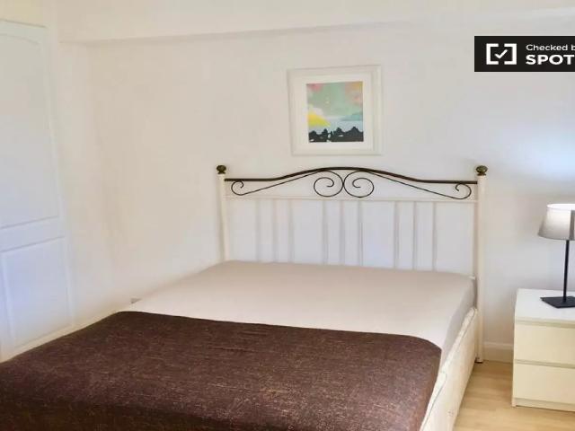 Flat for rent in London Borough of Wandsworth, Greater London