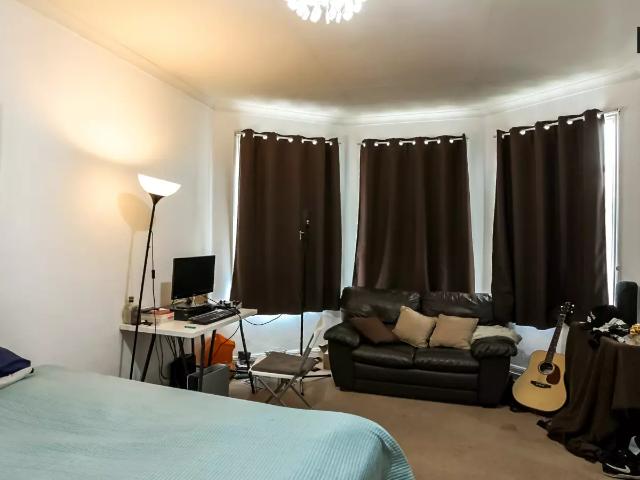 Flat for rent in London Borough of Wandsworth, Greater London